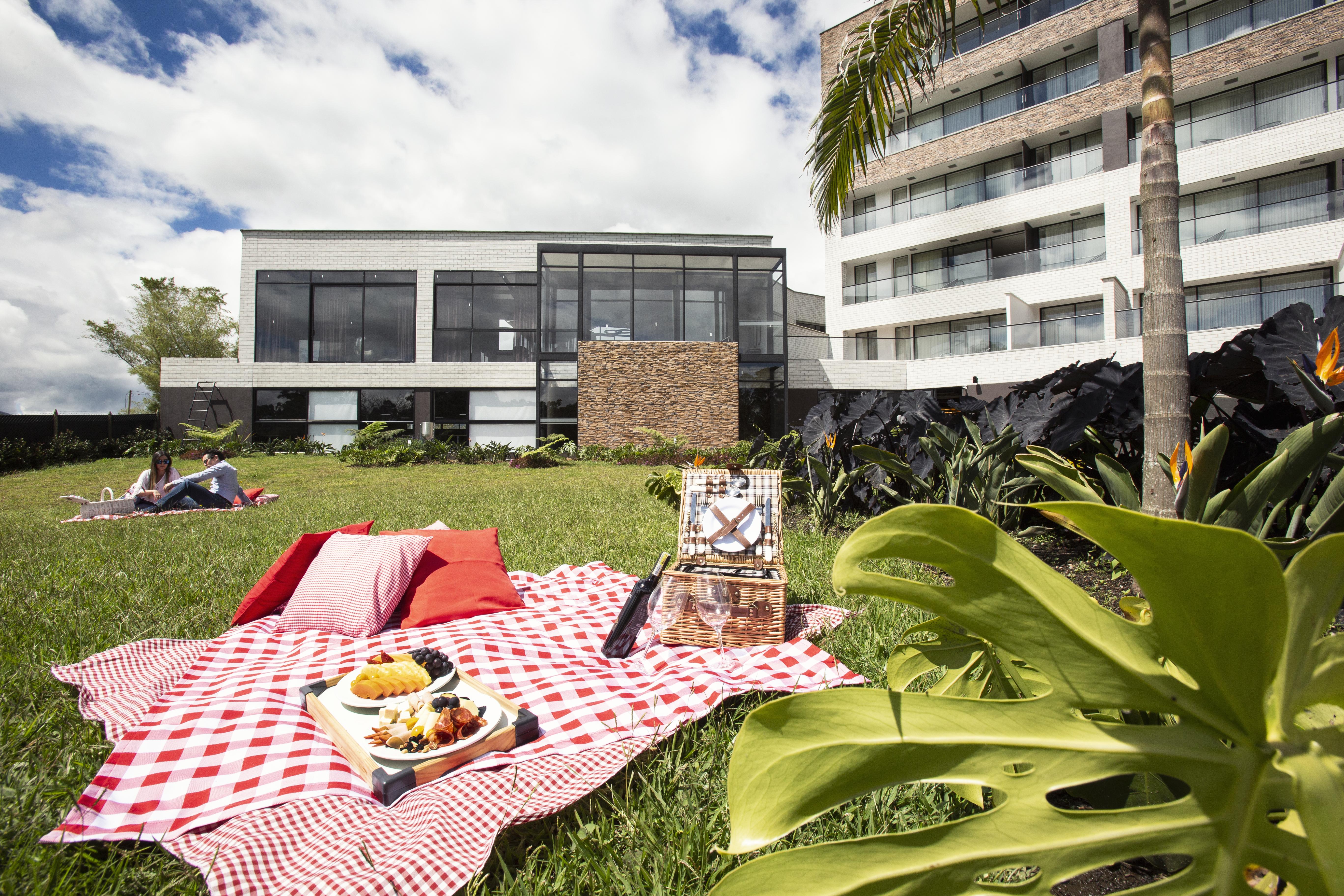 Hotel Lagoon Rionegro Luaran gambar